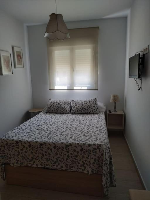 Se Alquila Habitacion Muy Luminosa Con Bano Privado En Apartamento Compartido Rincón de la Victoria Exterior foto